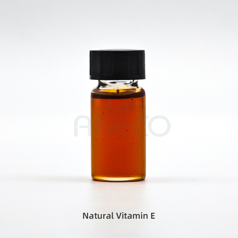 Natural Vitamin E amber oil sample